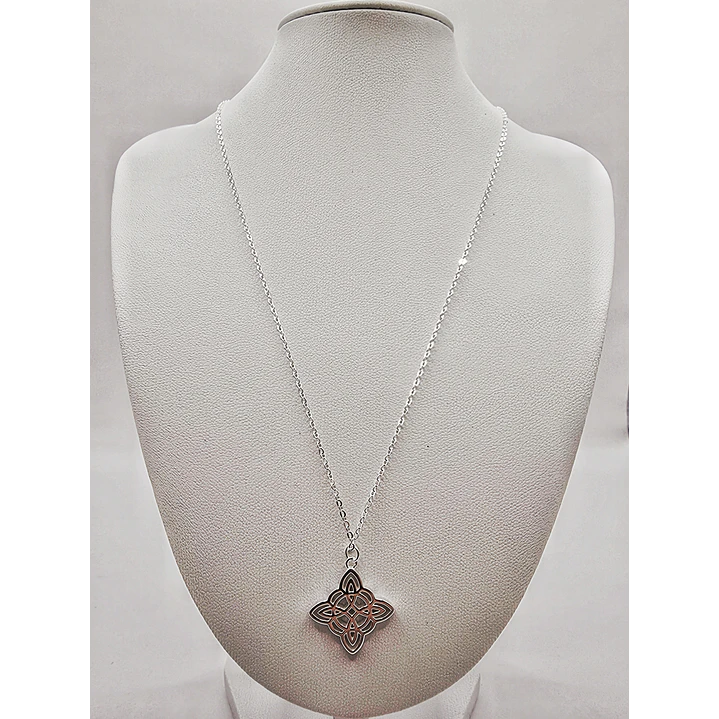 Collar Nudo de Brujas en Plata 925 4