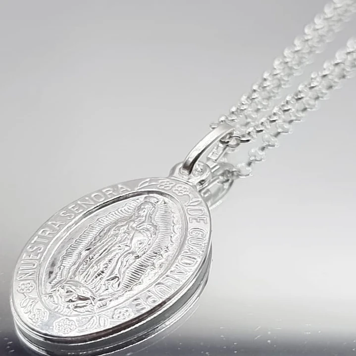 Collar con Virgen de Guadalupe en Plata 925 2