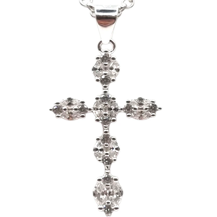 Collar Cruz en Plata 925 con Circones Brillantes  1