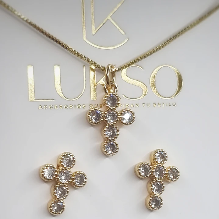 Collar y Aros Cruz Dorado Con Circones Brillantes 3