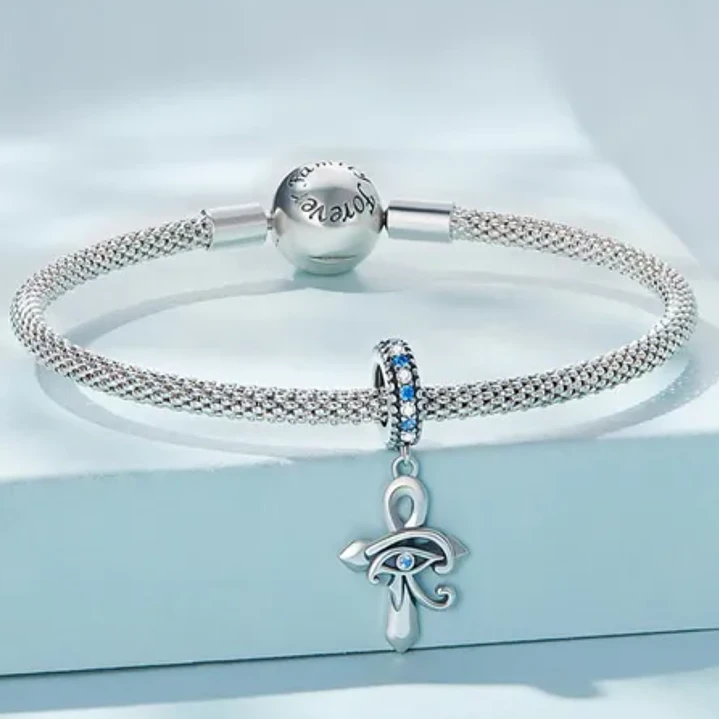 Charm Cruz Guardián con Ojo Divino en Plata 925  5