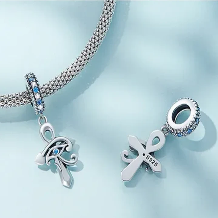 Charm Cruz Guardián con Ojo Divino en Plata 925  6