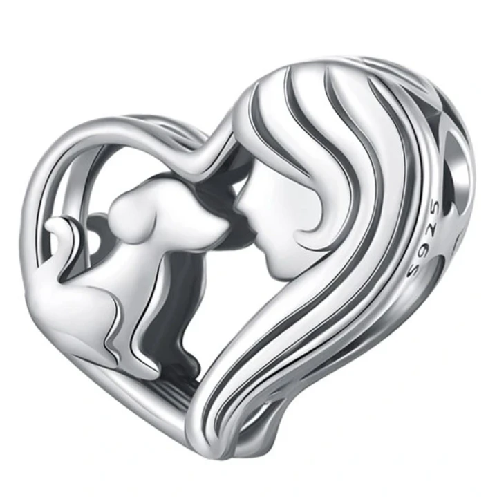 Charm Mujer con Perrito en Plata 925  1