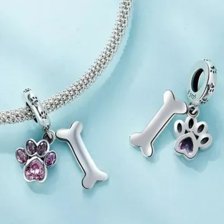 Charm Dije Perrito Huellita con Huesito en Plata 925 4