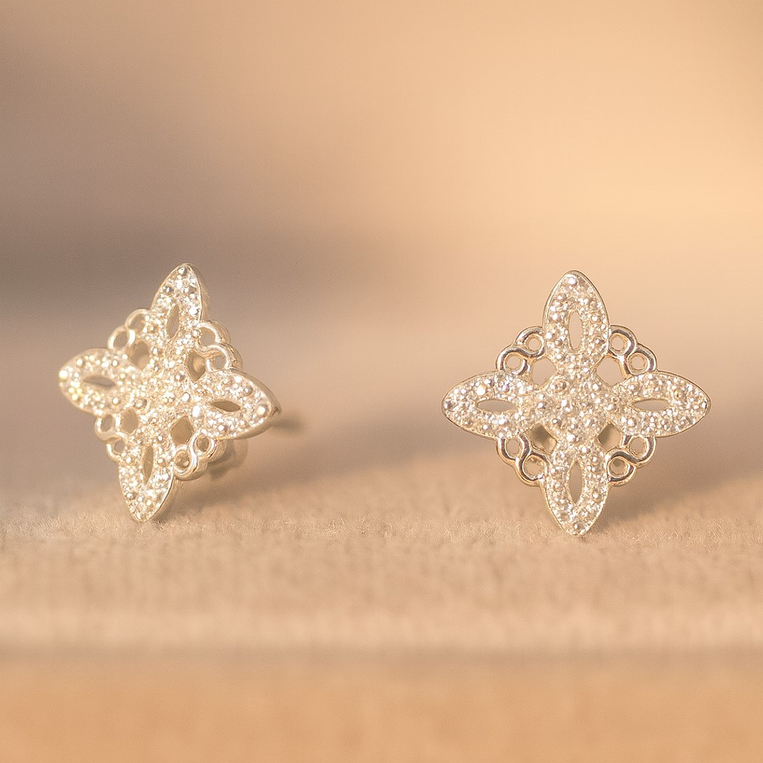 Aros Nudo de Brujas Circones en Plata 925  3