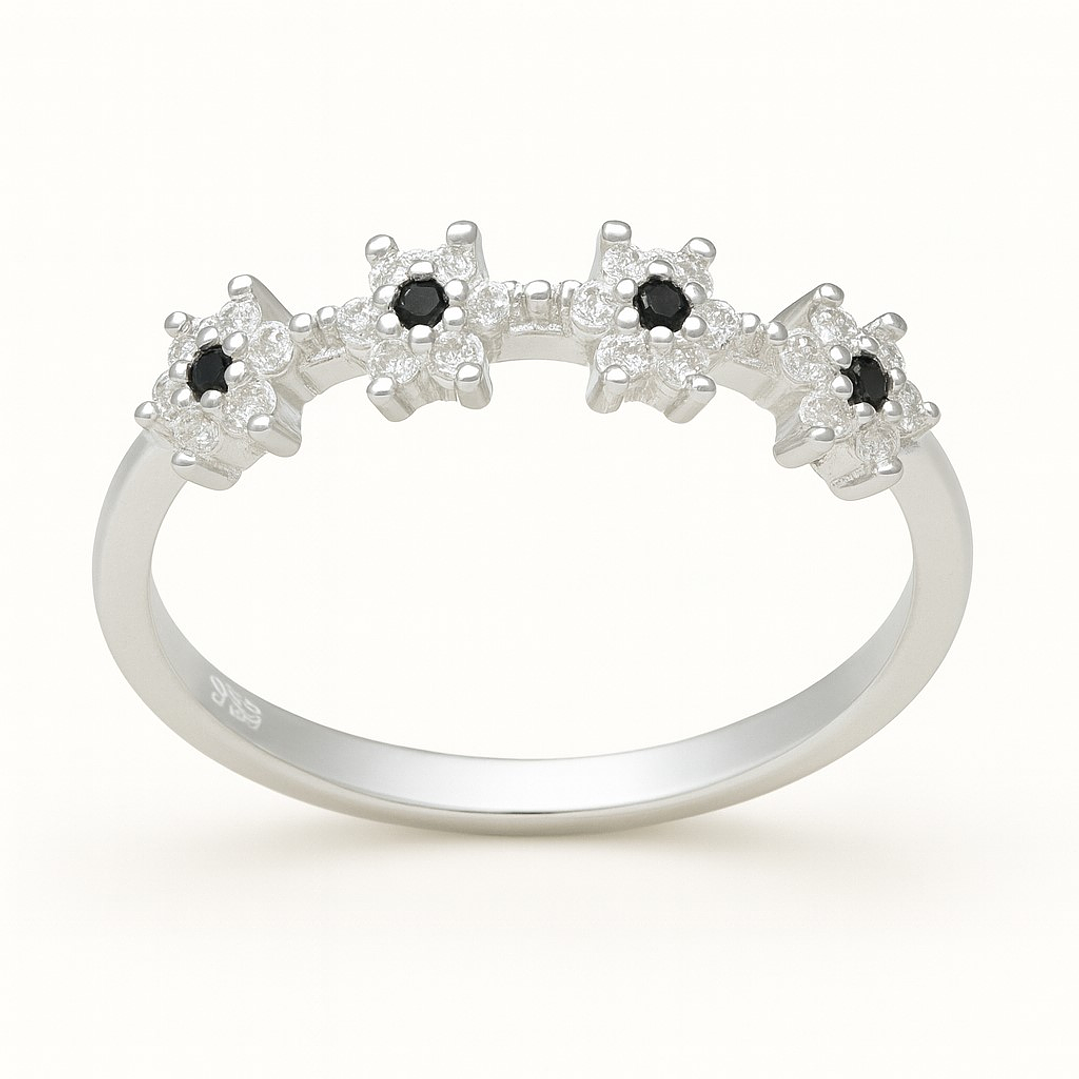 Anillo en Plata 925 Flores Circones Ónix  1