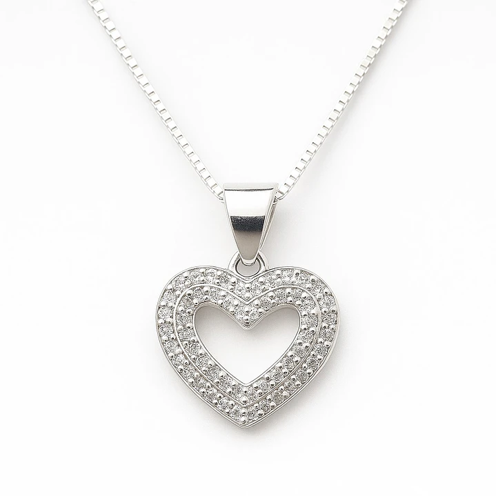 Collar Corazón Circón Elegante en Plata 925  1