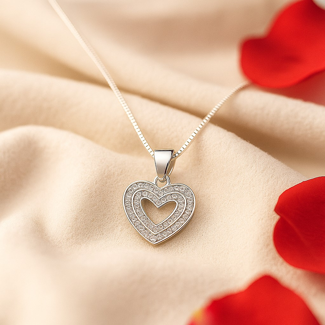 Collar Corazón Circón Elegante en Plata 925  3