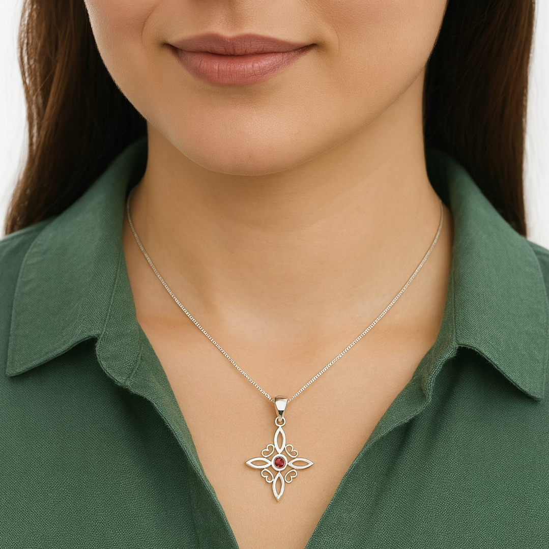 Collar Nudo de Brujas Circón Rubí en Plata 925  2