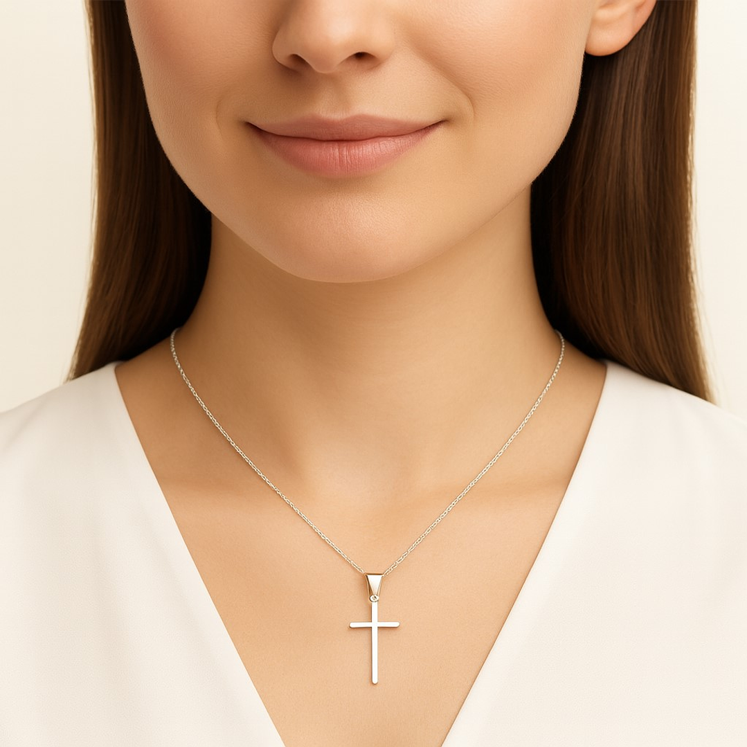 Collar Cruz Circón Minimalista en Plata 925  2