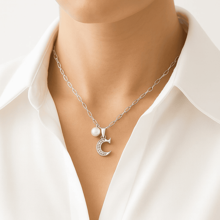 Collar Letra C Circón Con Perla De Rio En Plata Ley 925  2