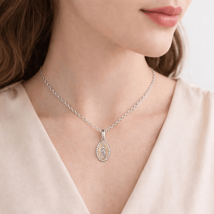 Collar Colgante Virgen María en Plata Ley 925  2