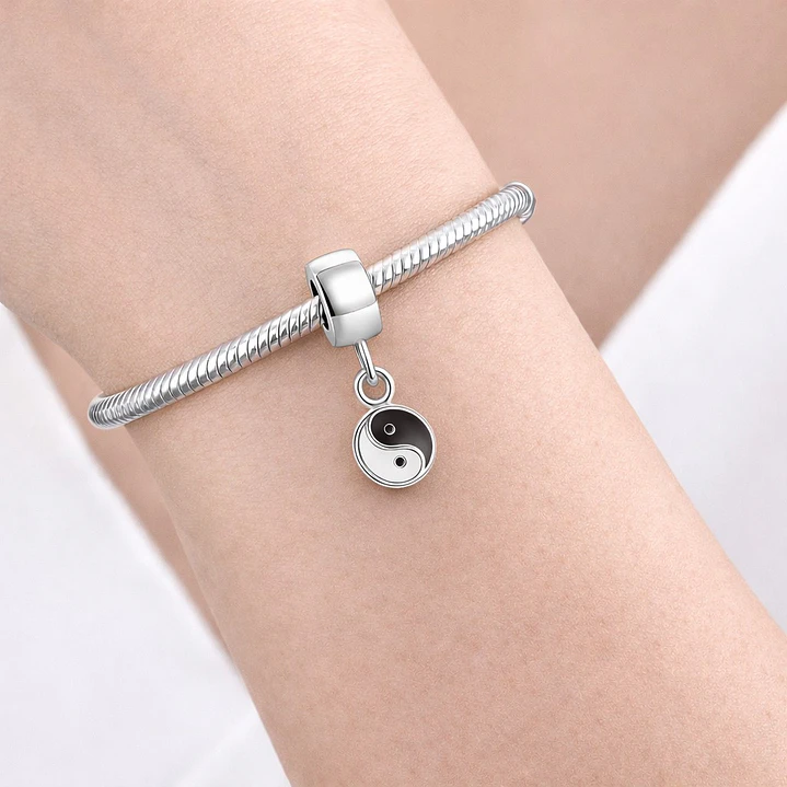 Charm Yin y Yang en Plata 925  2
