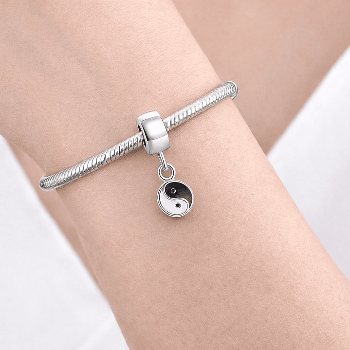 Charm Yin y Yang en Plata 925  2
