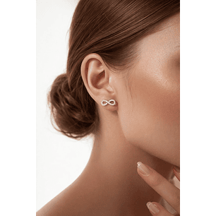 Aros Infinito Circones Brillantes en Plata 925 