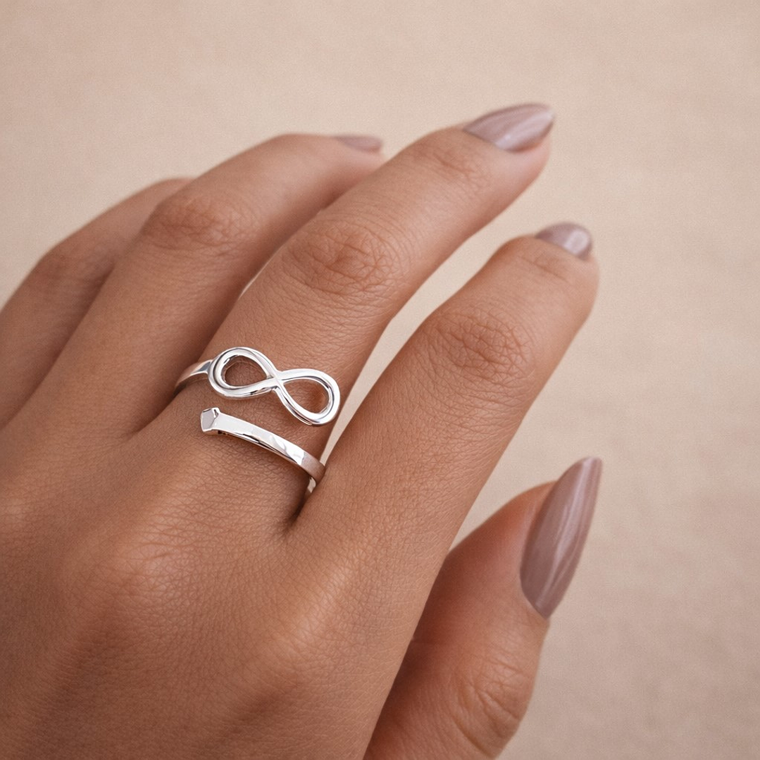 Anillo Ajustable Infinito Corazón en Plata Ley 925    3