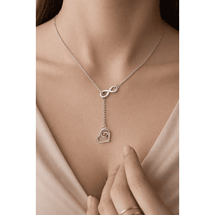 Collar Infinito Corazón Circón Elegante en Plata Ley 925 