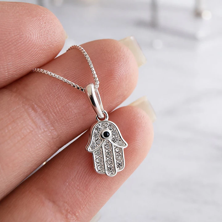 Collar Mano Fátima Minimalista Circón Plata Ley 925  3
