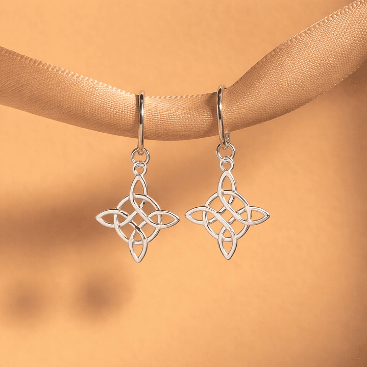 Aros Largo Nudo De Bruja 31 mm Plata Ley 925   4