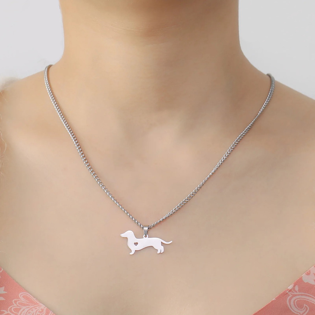 Collar Perrito Salchicha Tierno Dachshund Corazón Acero Inoxidable  2