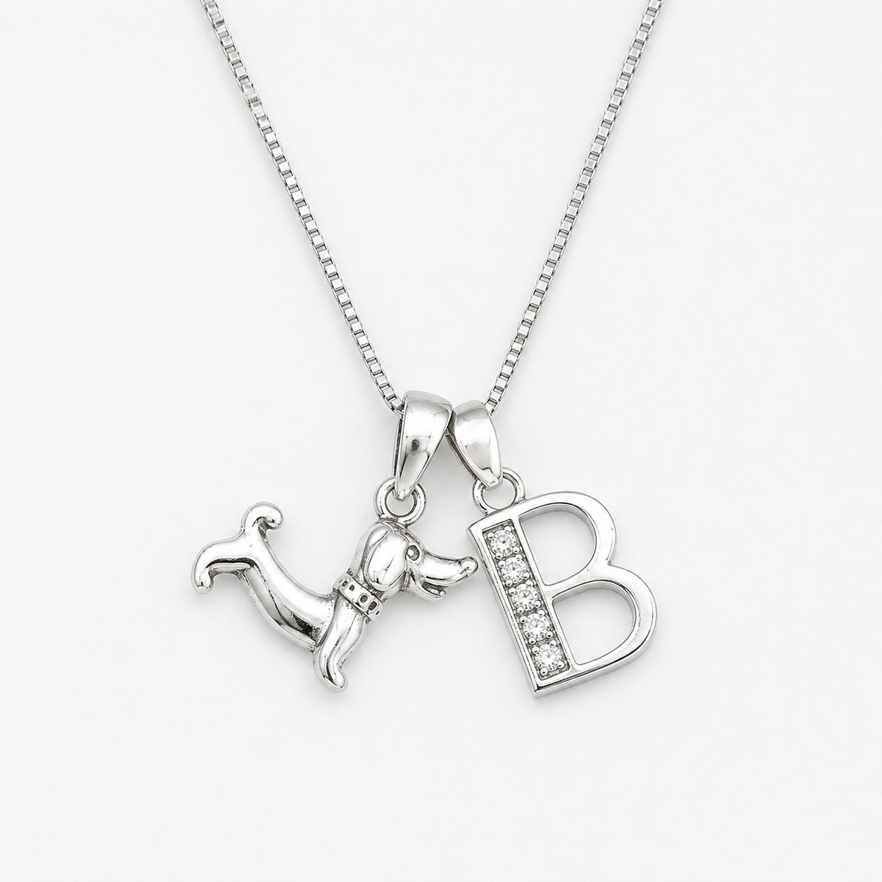 Collar Perrito Salchicha + Inicial Personalizada Plata 925 – EDICIÓN LIMITADA 4