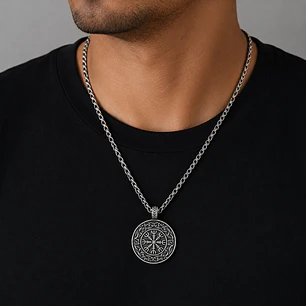 Collar Hombre Brújula de Runas Vikingas Acero Inoxidable 