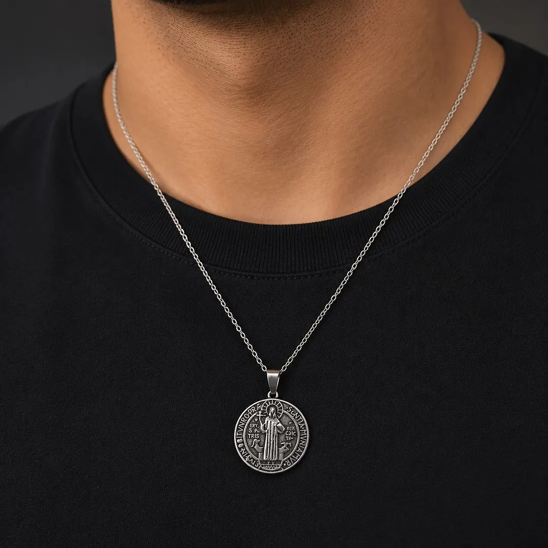 Collar San Benito Hombre Acero Inoxidable 2