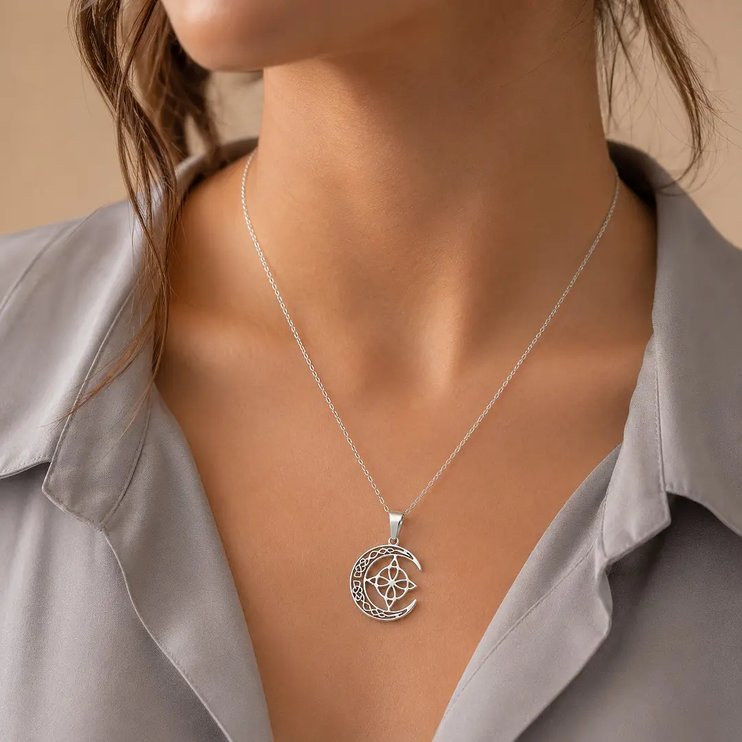Collar Nudo de Bruja Luna Unisex Acero Inoxidable  3