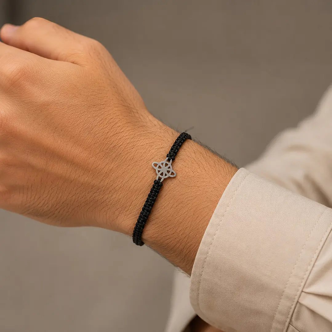 Pulsera Hilo Negro Nudo de Bruja Unisex   2