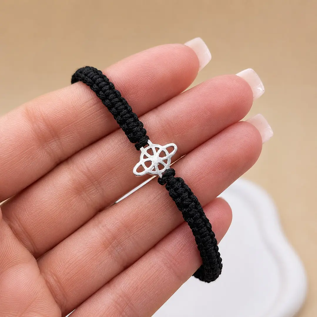 Pulsera Hilo Negro Nudo de Bruja Unisex   3