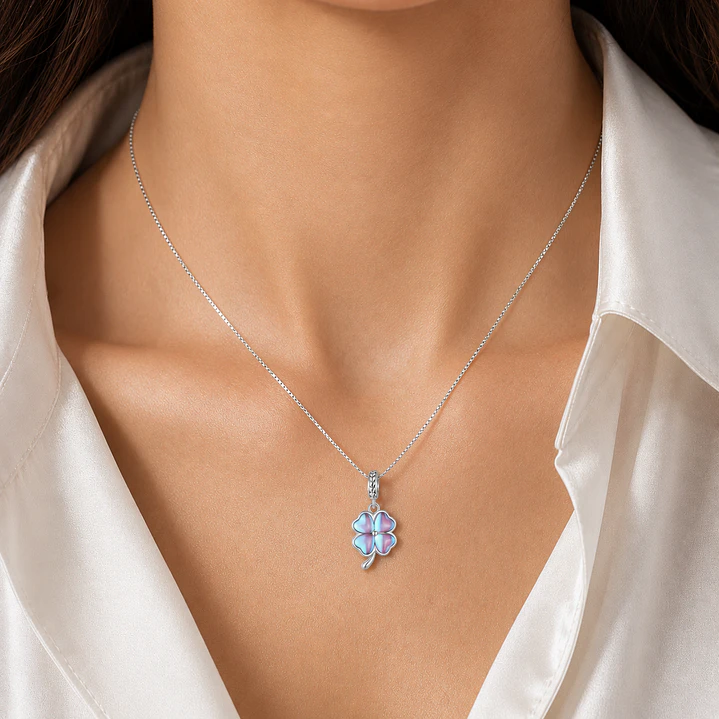 Charm Trébol Morado en Plata 925  2