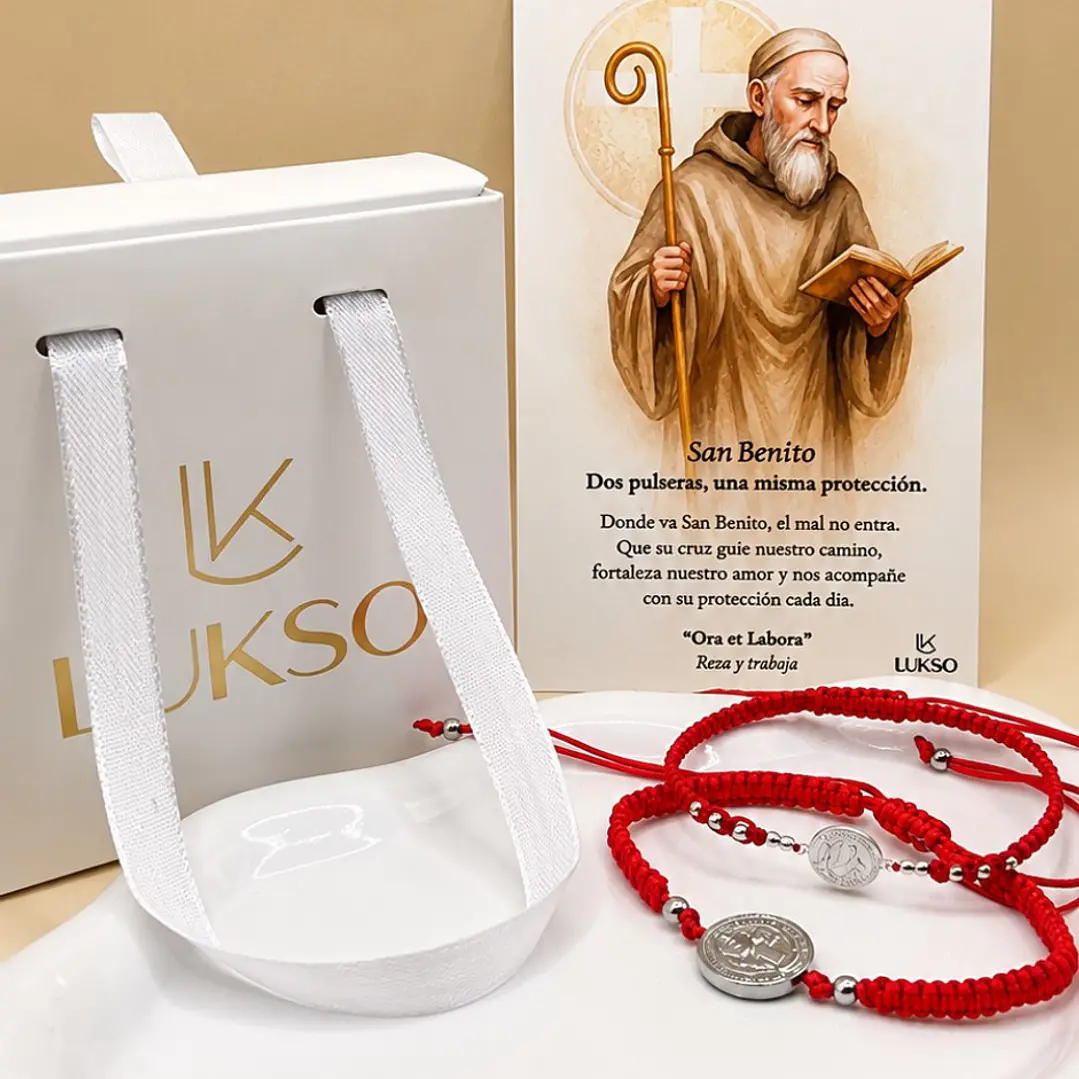 Pack 2 Pulseras Hilo Rojo Protección San Benito Pareja + Tarjeta Dedicatoria 6