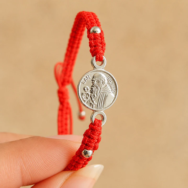 Pulsera Hilo Rojo San Benito Protección Plata 925 2