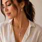 Conjunto Collar Crucifijo y Aros Perla de Rio Natural Plata 925 - EDICIÒN LIMITADA  - Miniatura 2