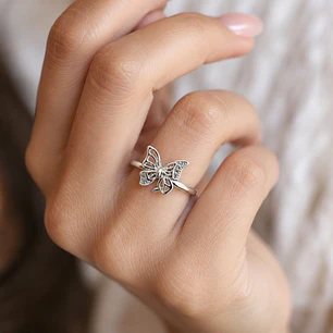 Anillo Ajustable Mariposa en Plata Ley 925
