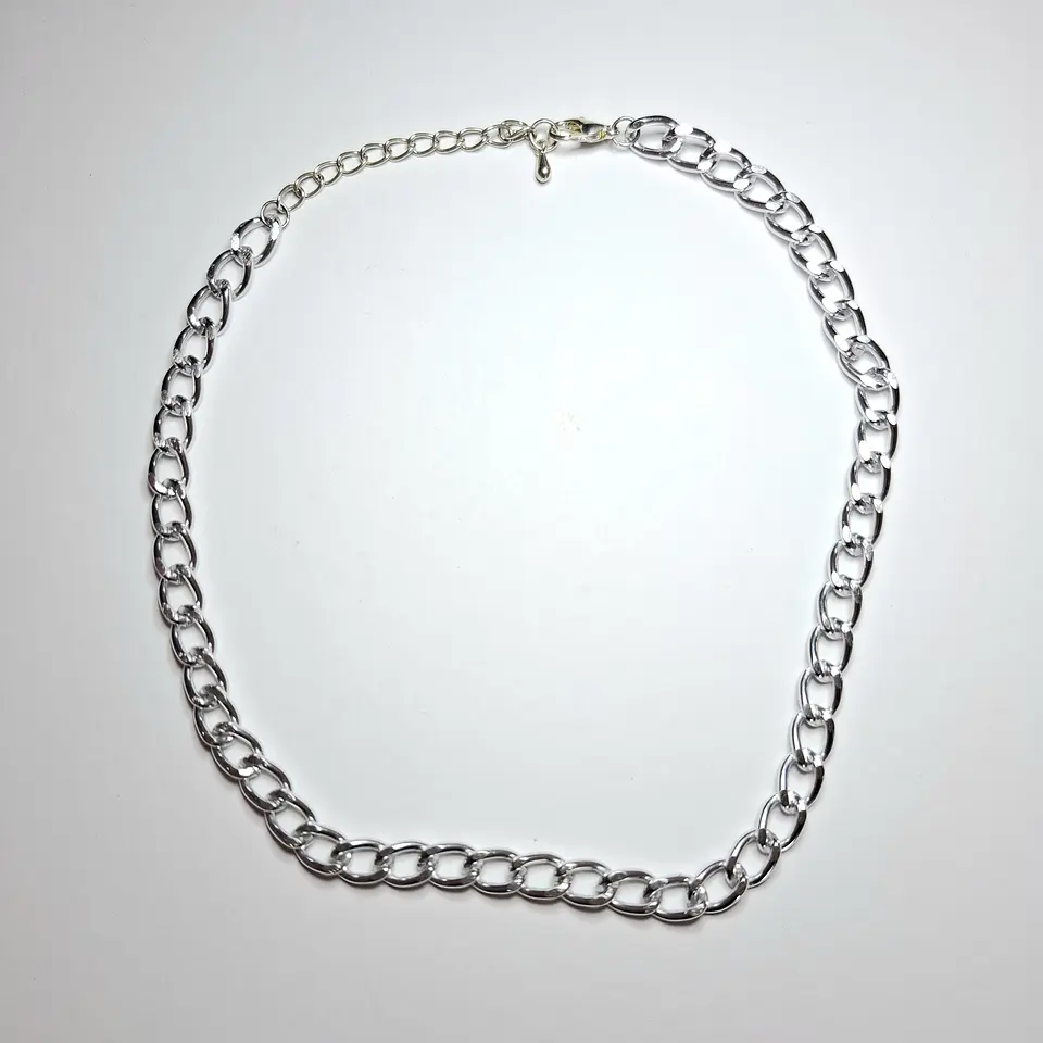 Cadena Plateada 1