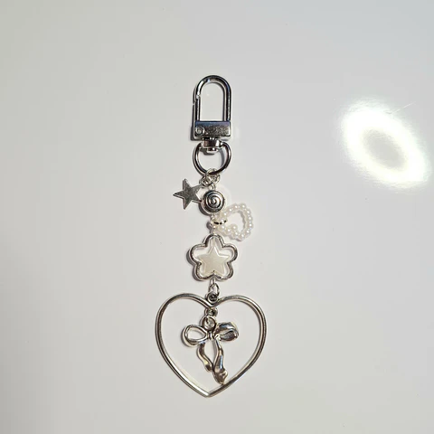Llavero "Silver Whisper"