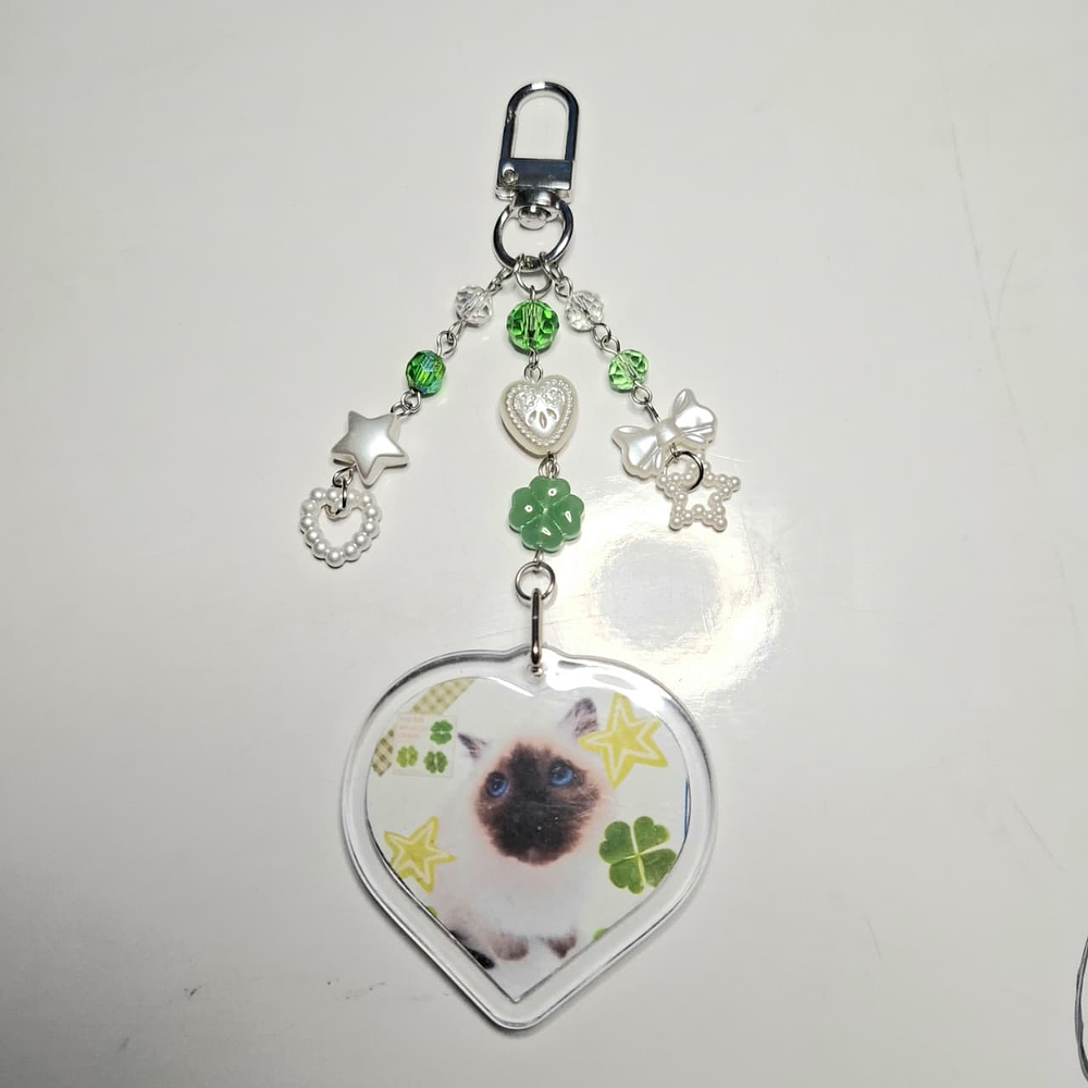 Llavero Gatito Trébol