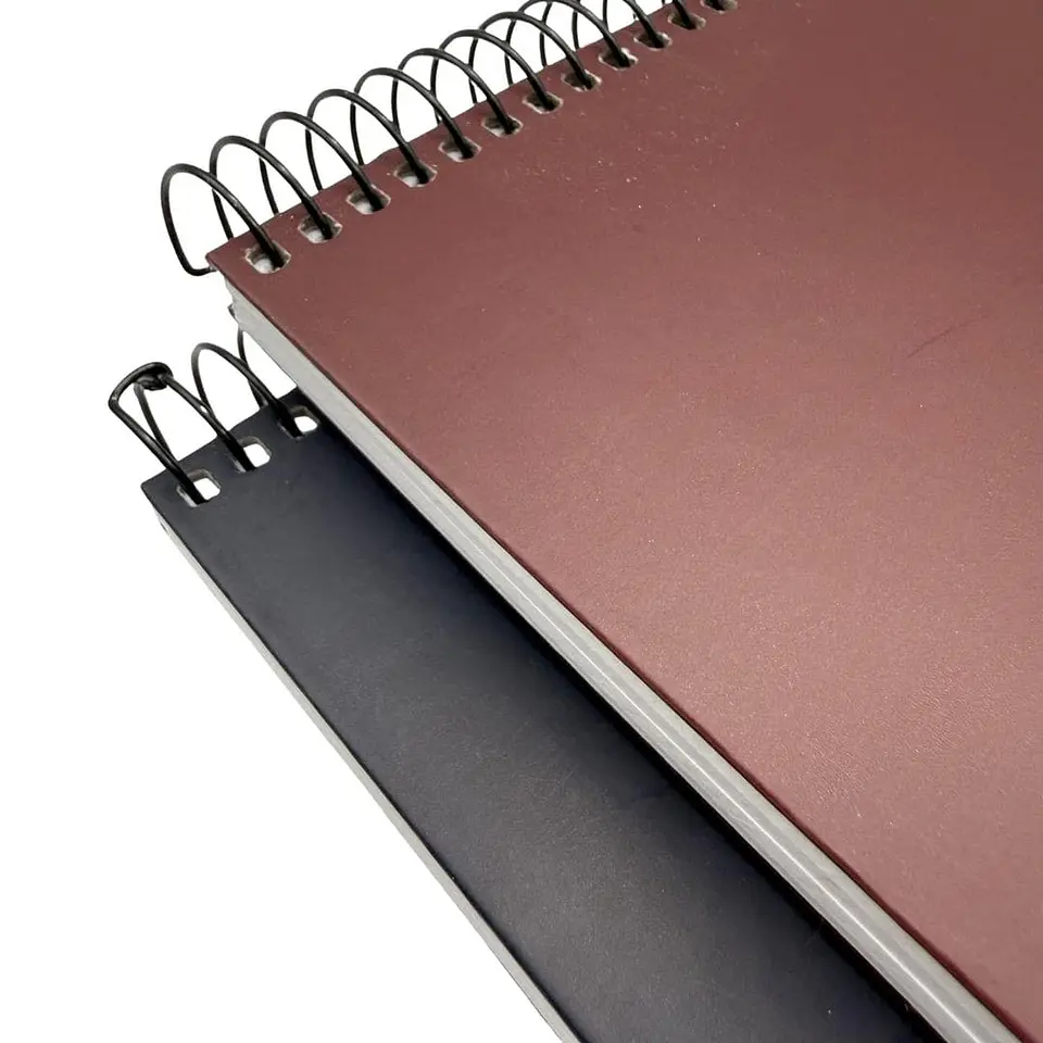Croquera Pantone Carta Cierre Con Elástico 100 Hojas 80g/m2 16