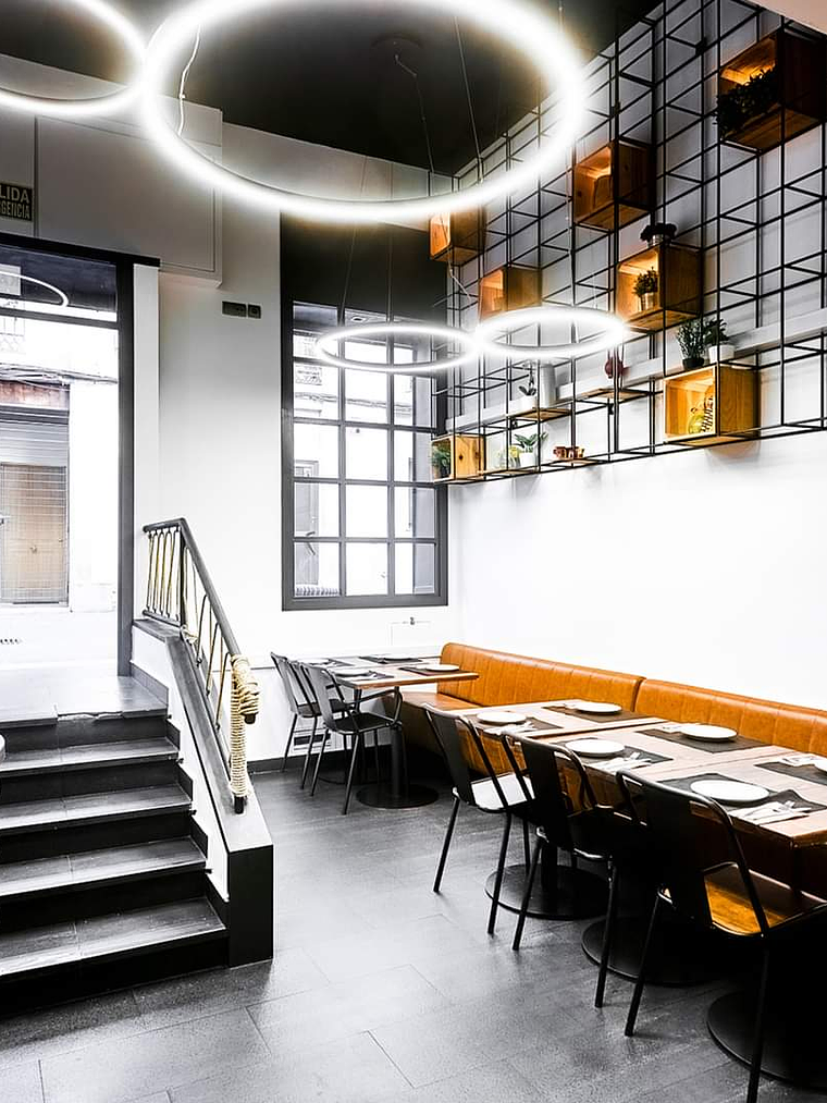 Luminaria Colgante Roblan VSET Circular 42W CCT 3000K/4000K/5700K Negro 90cm 2