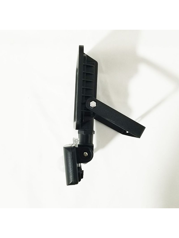 Proyector LED POLUX 20W con Sensor IP66 Luz Fría 4