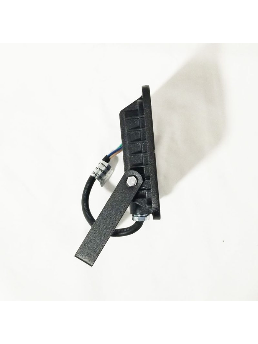 Proyector 20W Luz Cálida  4