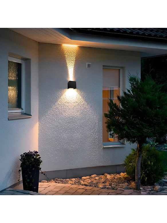 Aplique Muro Sobrepuesto Negro LED 10W 3000K IP54 2