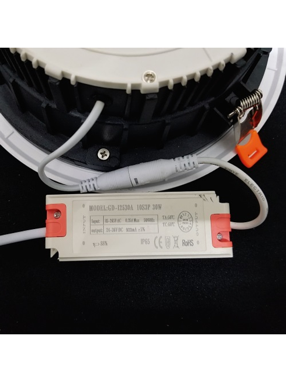 Downlight Empotrado COB 30W Luz Cálida Redondo 3