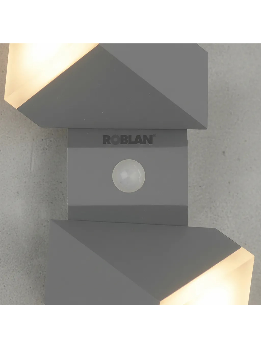 Aplique LED Exterior Bifocal 12,5W Luz Cálida con Sensor IP54 Plata 3