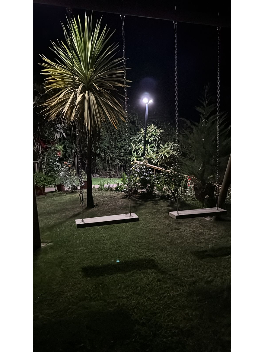 Kit Luminaria Pagoda Solar 150W Luz Fría + Poste Metálico 3 Metros 10