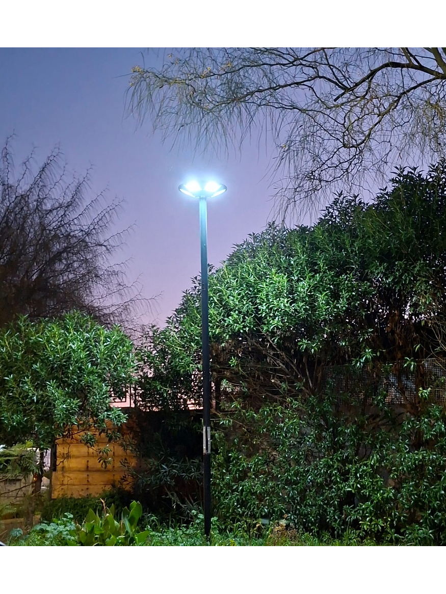 Kit Luminaria Pagoda Solar 150W Luz Fría + Poste Metálico 3 Metros 11