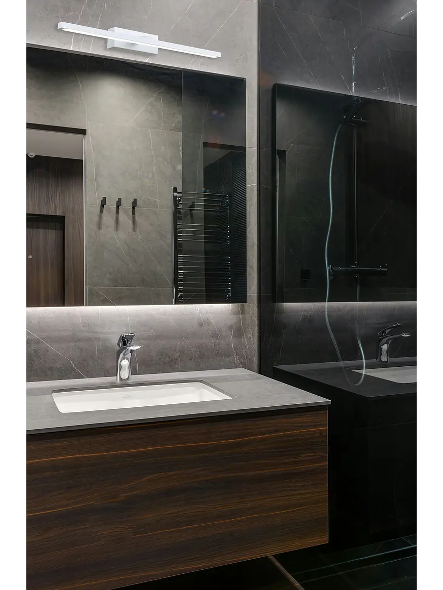 Aplique LED Baño ROBLAN ALOE 8W Luz Cálida/Neutra IP44 Blanco CCT 2