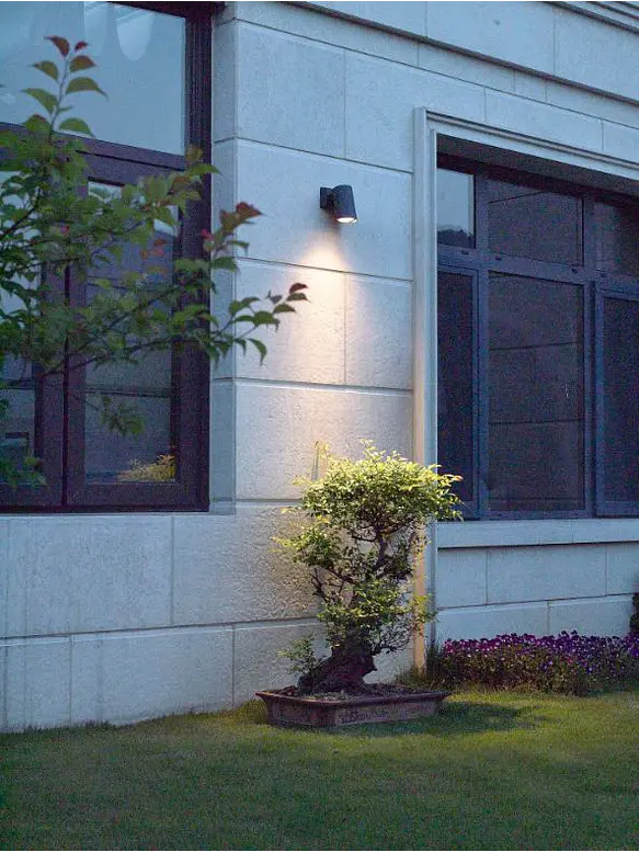 Aplique LED Exterior ROBLAN Z GACR Spot 13W Luz Cálida 3000K IP65 Gris 6