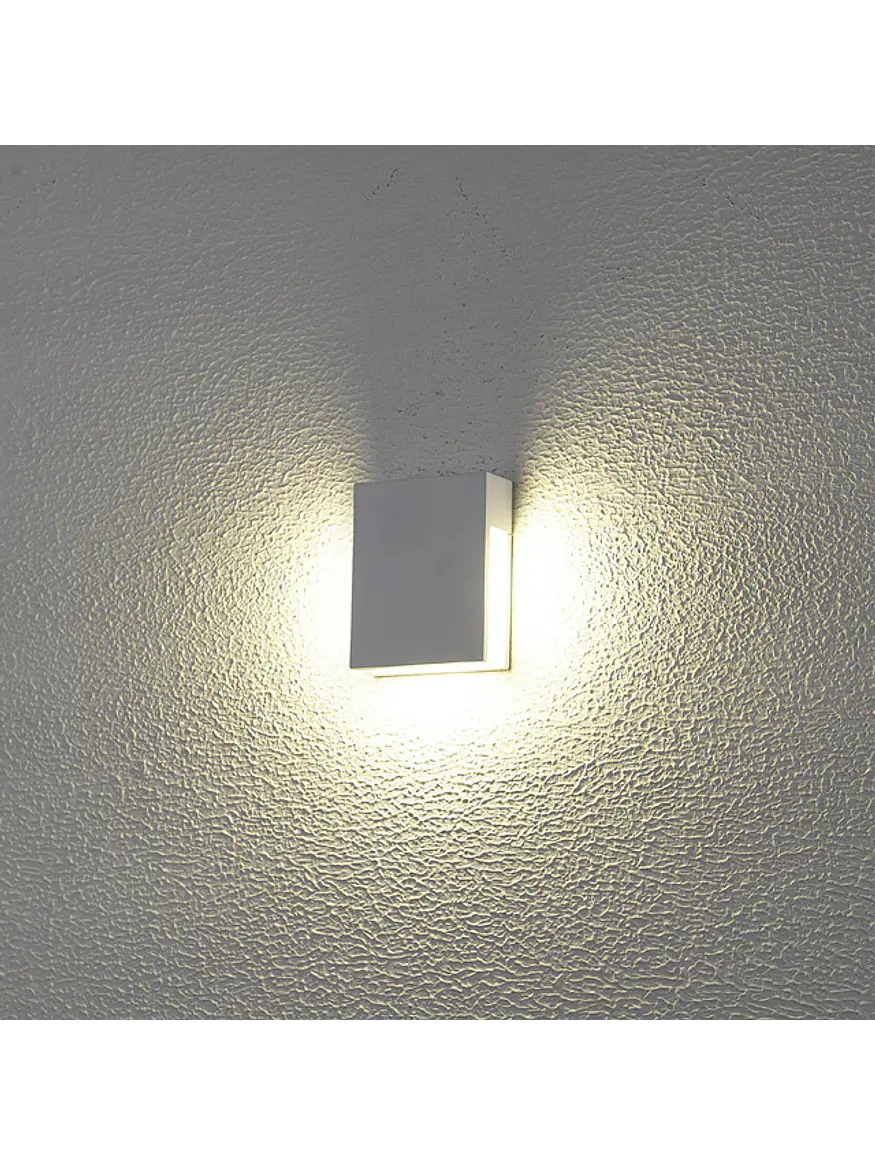 Aplique LED Exterior ROBLAN Z DELTA 4.8W Luz Cálida 3000K IP54 Gris 3